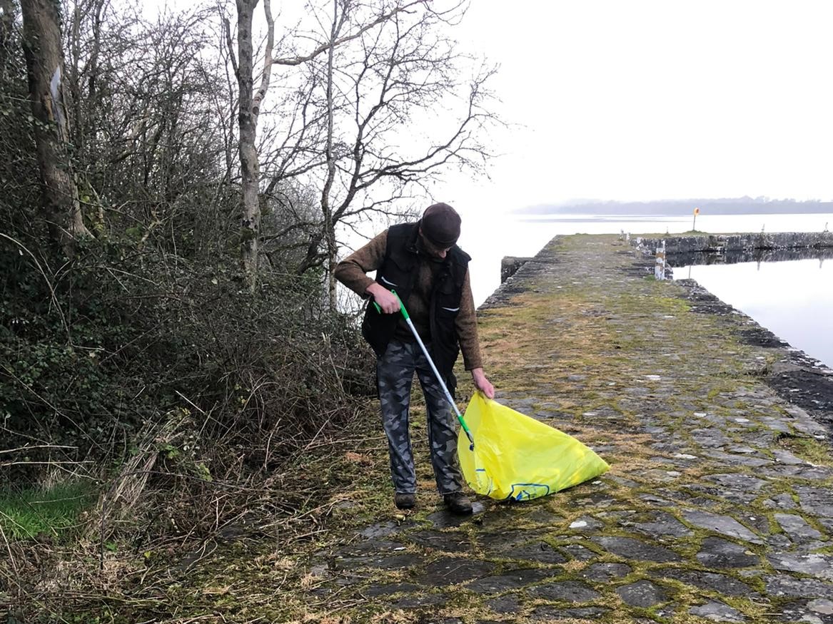 Newtowncashel Residents participate in Longford's Green Keep It Clean Campaign