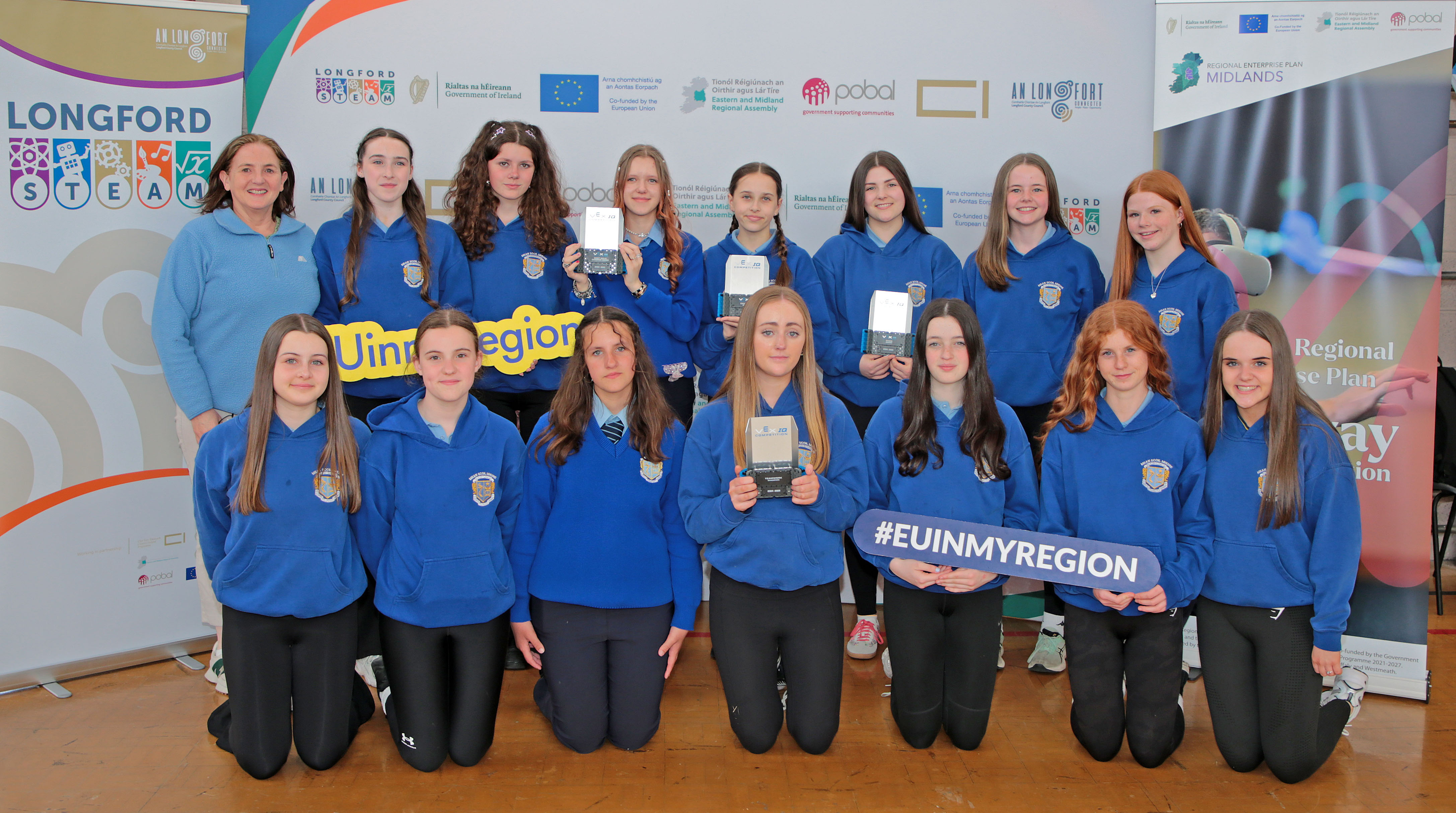 Scoil-Mhuire-Teams-and-teacher-with-awards