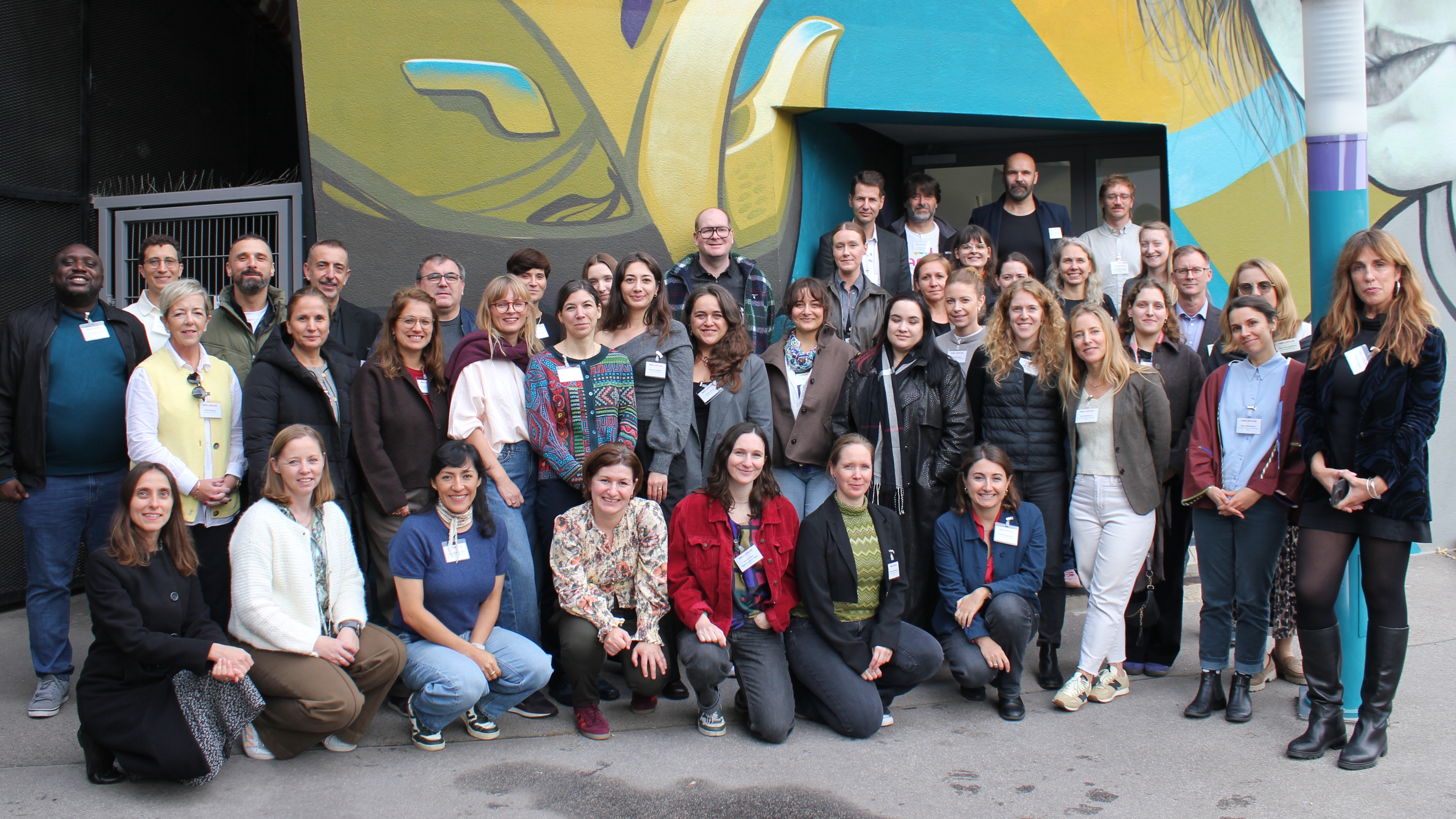 Canvas-group-pic Canvas-group-pic